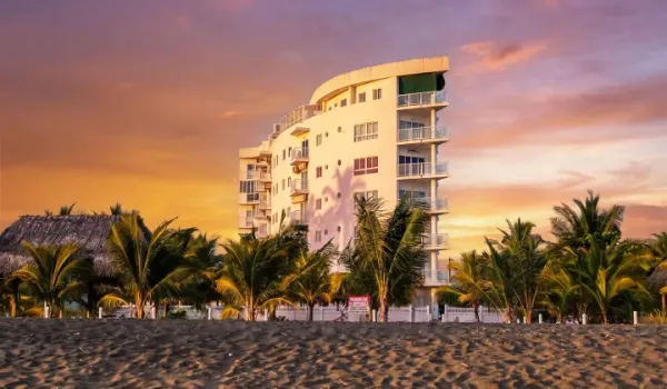 Las Olas Oceanfront